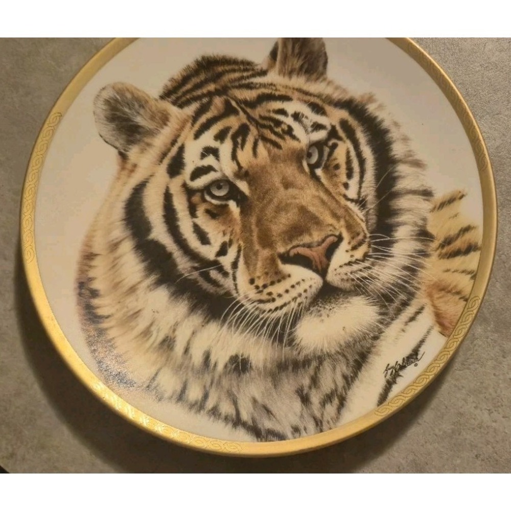 LENOX  Limited Edition Great Cats of the World Plate # A6020 Siberian Tiger 1994
